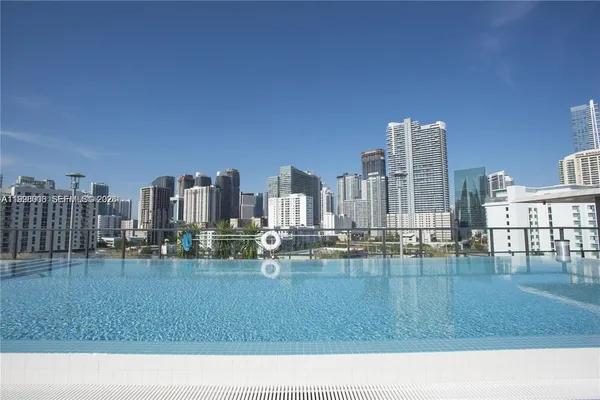 $2,900 | 201 Southwest 17th Road, Unit 606, Miami, FL 33129