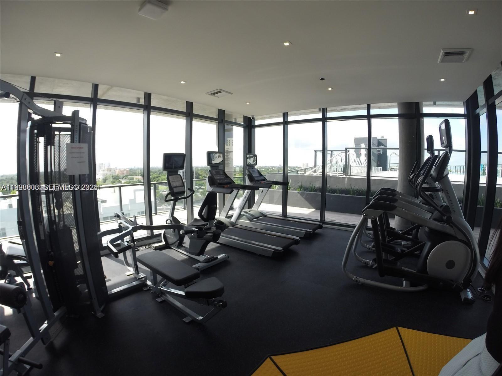 201 Southwest 17th Road, Unit 606 Miami, FL 33129 - Photo 18 of 19