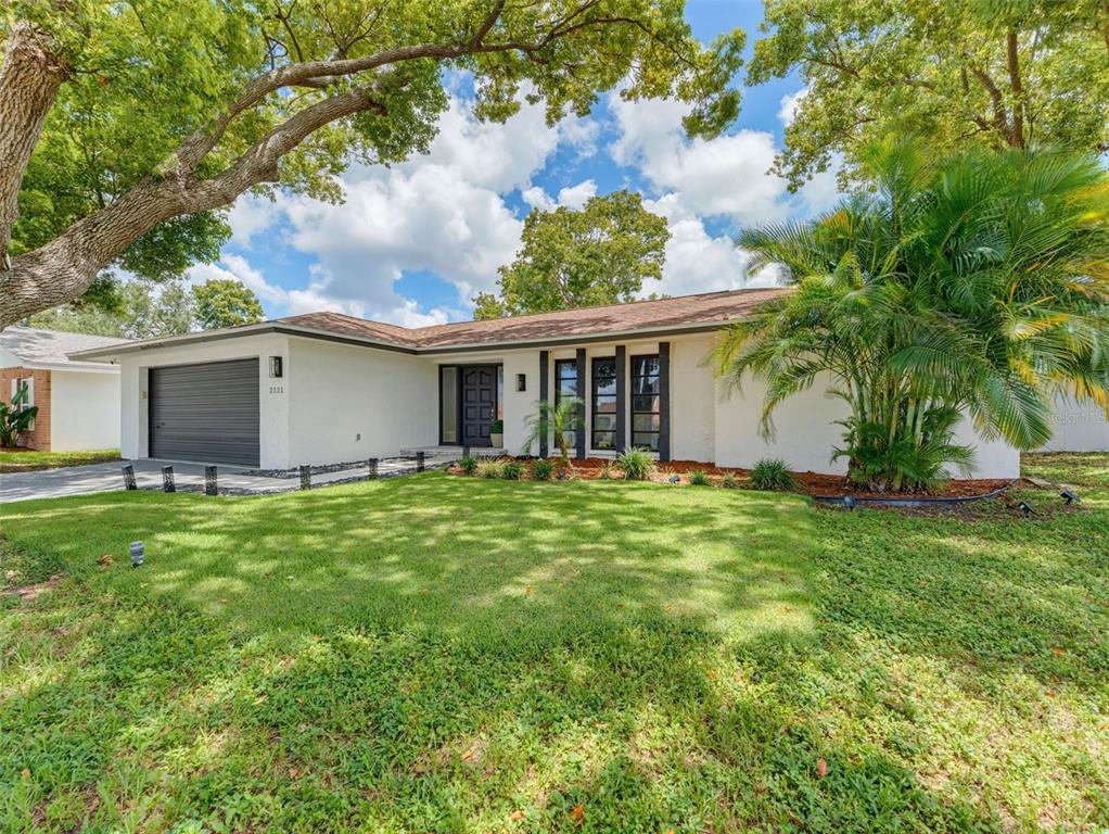 2121 Beecher Road North Clearwater, FL 33763 - Photo 2 of 94 Gallery Image 2