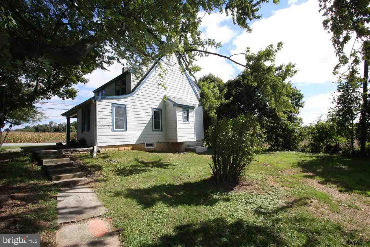 2410 Delta Road Brogue, PA 17309 - Photo 5 of 33