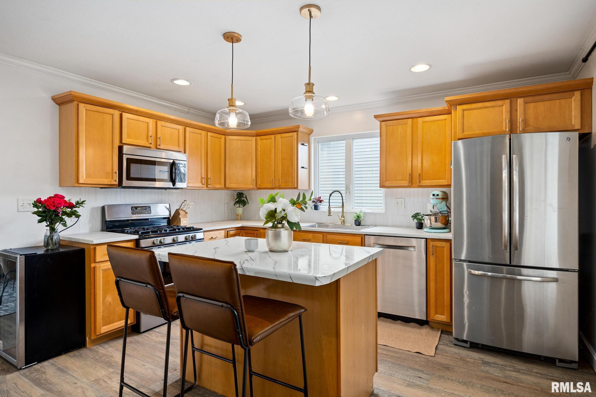 5926 West Ridgecrest Circle Peoria, IL 61615 - Photo 15 of 37