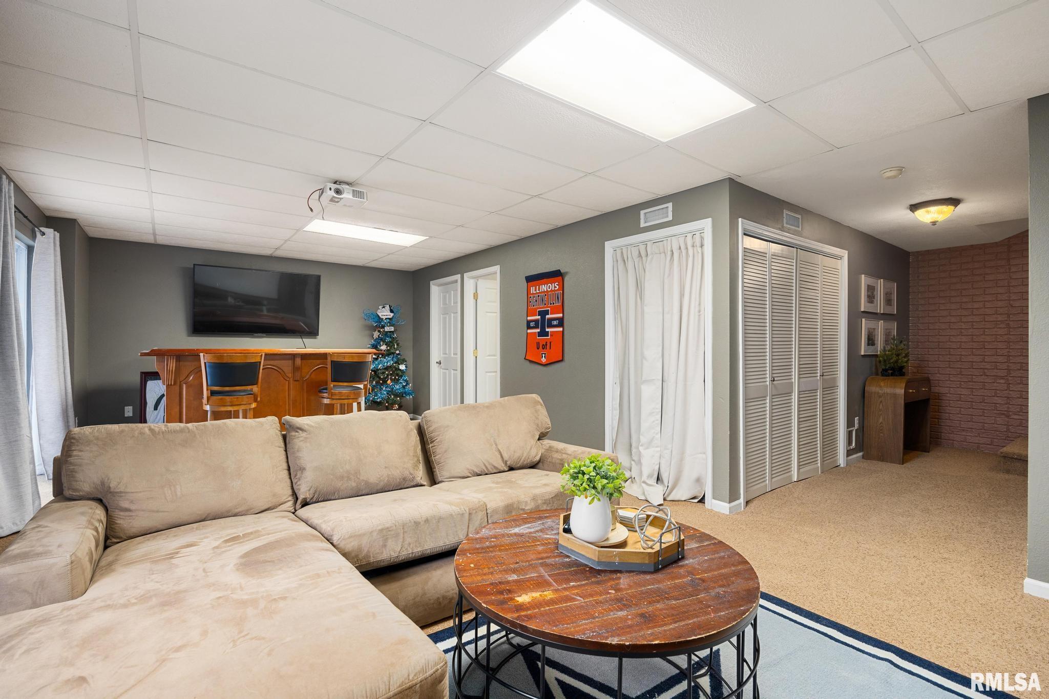 5926 West Ridgecrest Circle Peoria, IL 61615 - Photo 35 of 37