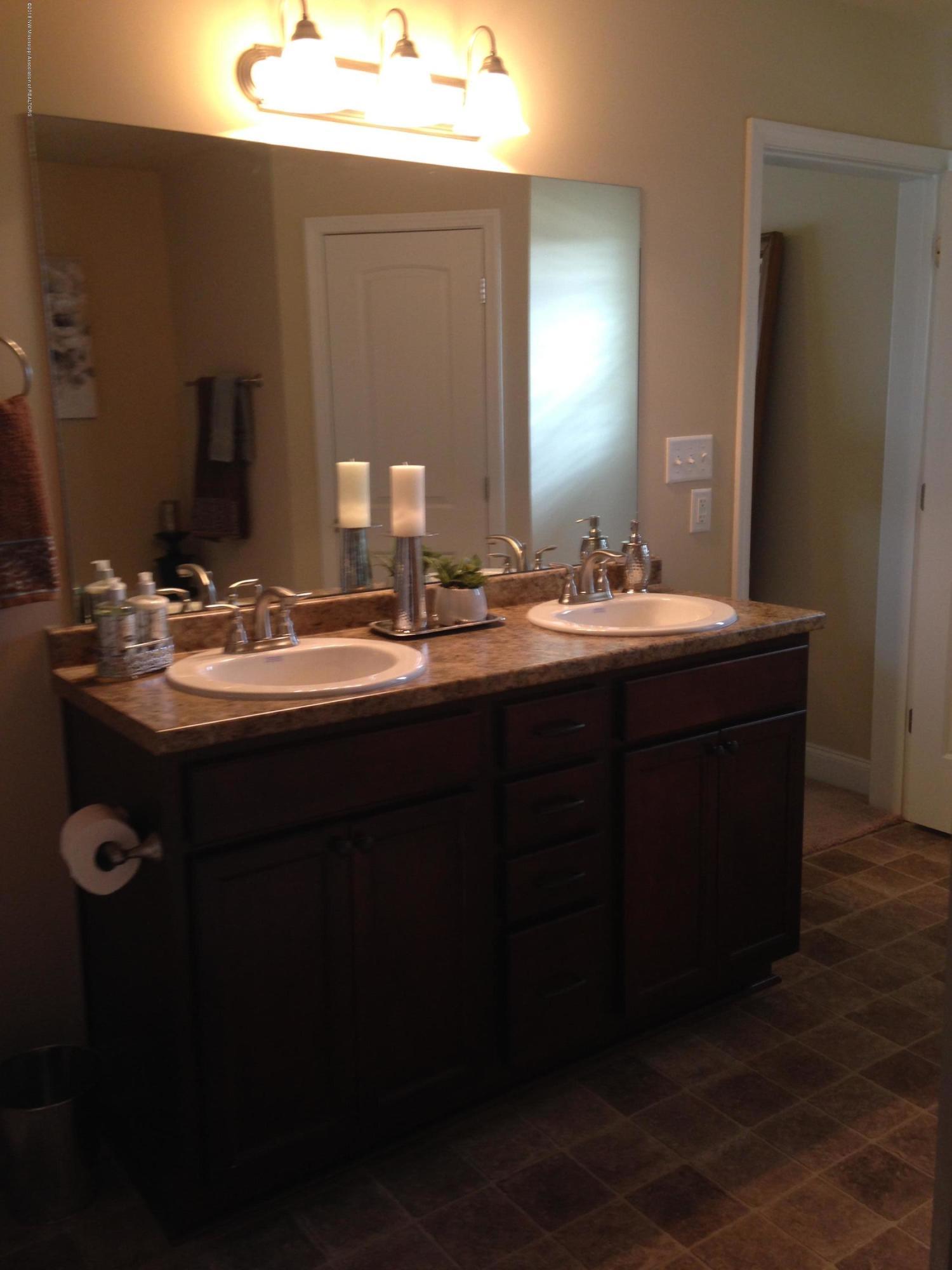 4704 Deer Run Road Olive Branch, MS 38654 - Photo 24 of 42 IMG_8502