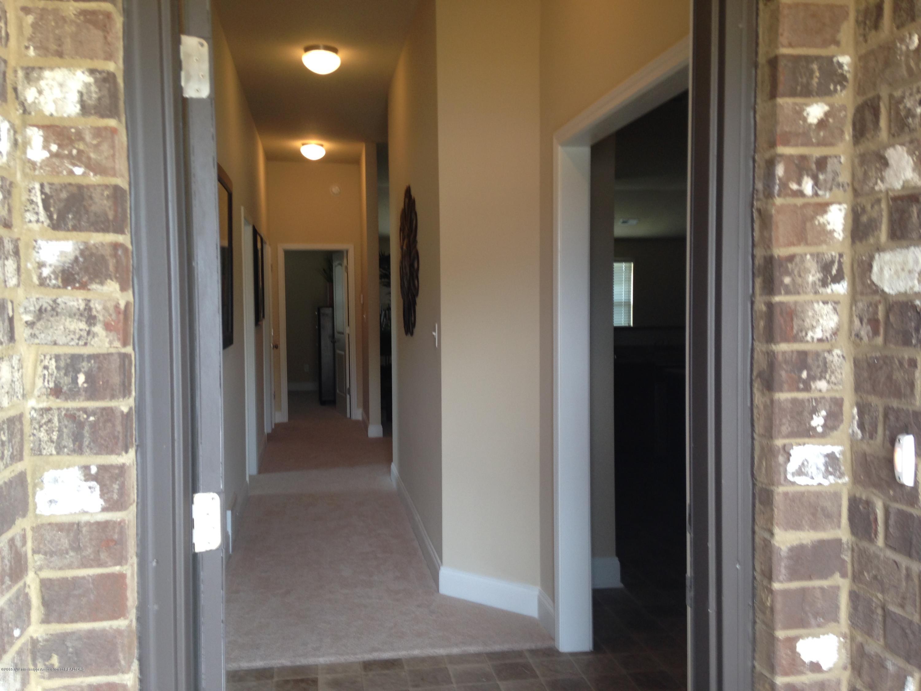 4704 Deer Run Road Olive Branch, MS 38654 - Photo 4 of 42 IMG_8546