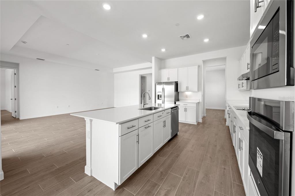 19227 Scallop Loop Lakewood Ranch, FL 34211 - Photo 16 of 36