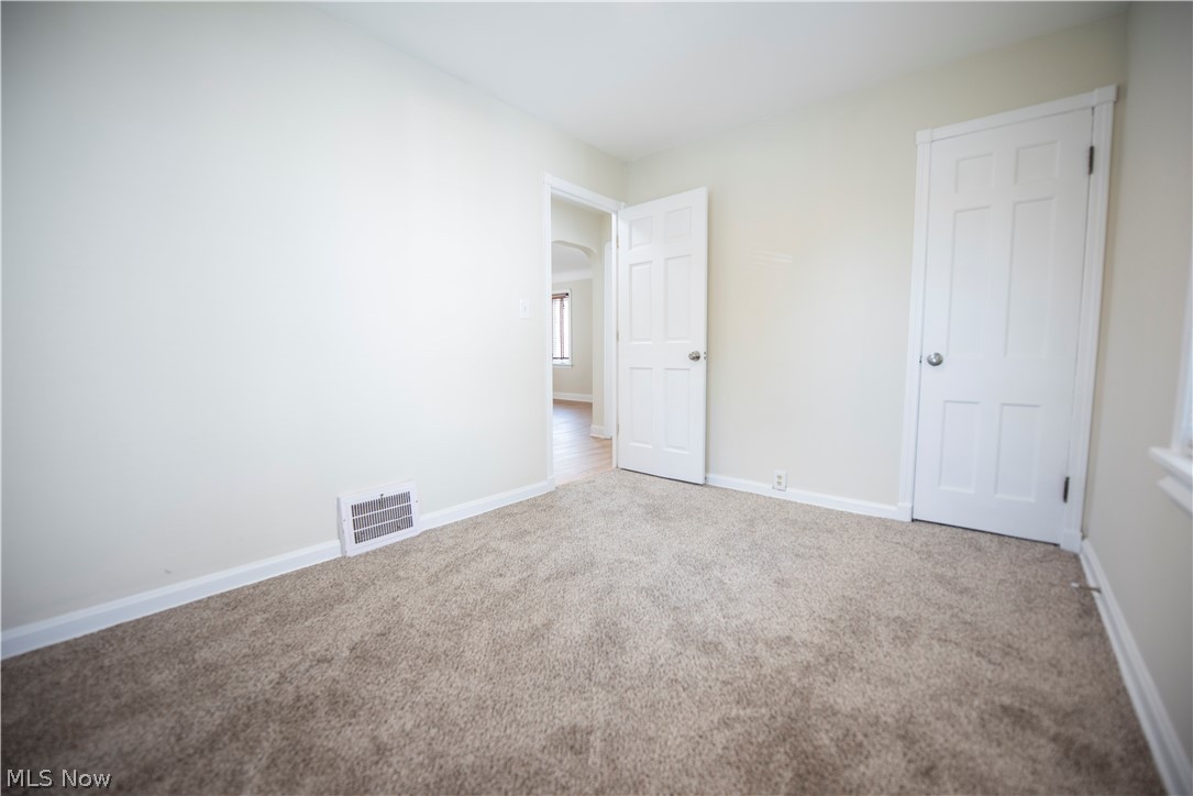 3213 Joslyn Road Cleveland, OH 44111 - Photo 22 of 50 Gallery Image 22