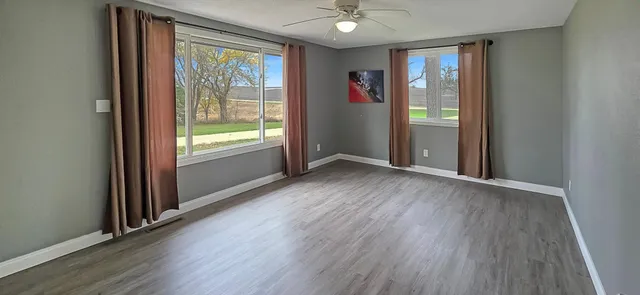 $270,000 | 1540 10th Avenue, Woodstock, MN 56186