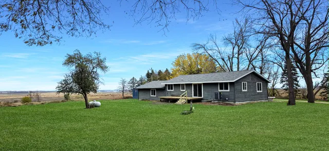 $270,000 | 1540 10th Avenue, Woodstock, MN 56186