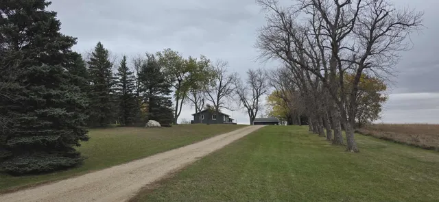 $270,000 | 1540 10th Avenue, Woodstock, MN 56186