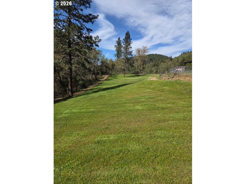 375 Jordan Creek Road Riddle, OR 97469 - Photo 28 of 35