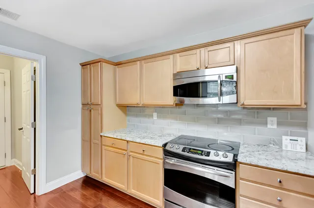 $3,550 | 1804 Parkland Preserve Lane, Charleston, SC 29412