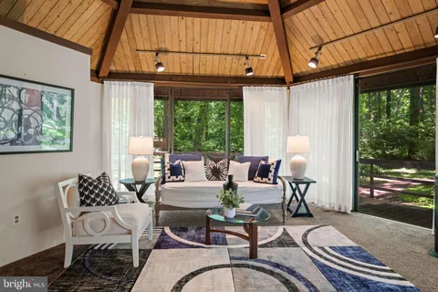 $799,000 | 2707 Caves Road, Owings Mills, MD 21117
