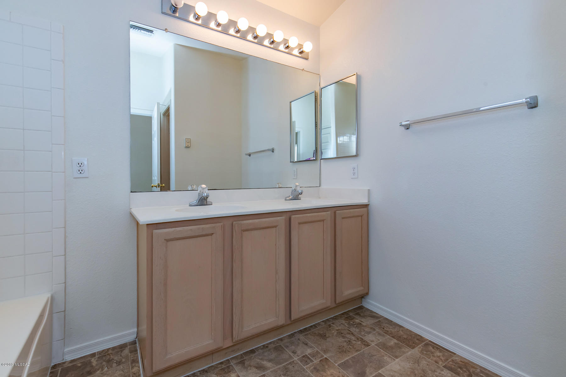 9630 East Magdalena Road Tucson, AZ 85748 - Photo 18 of 31