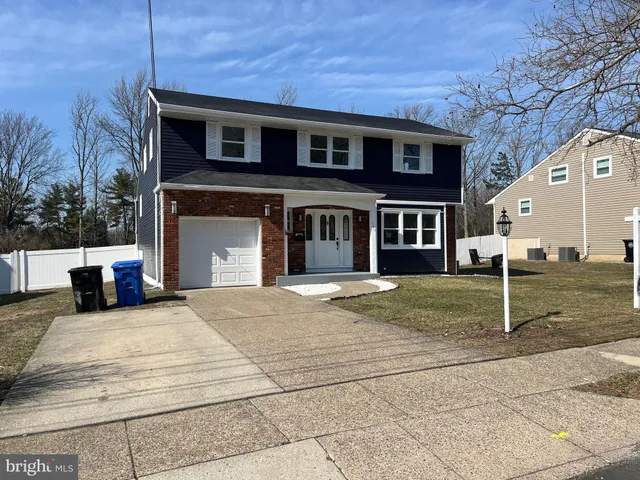 $3,300 | 165 Central Avenue, Woodbury Heights, NJ 08097
