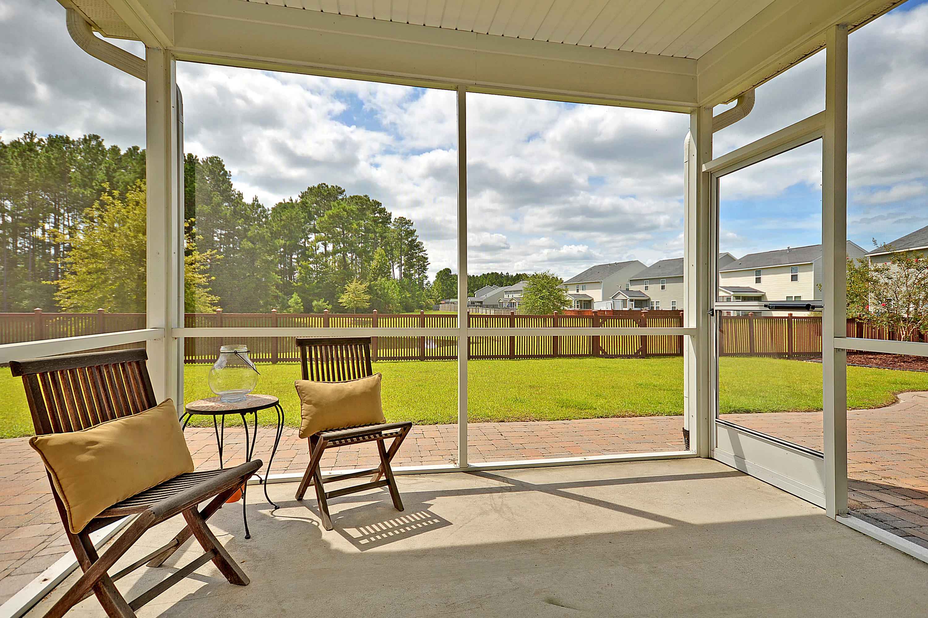 213 Decatur Drive Summerville, SC 29486 - Photo 33 of 40 DSC_0325_DSC_0331 copy