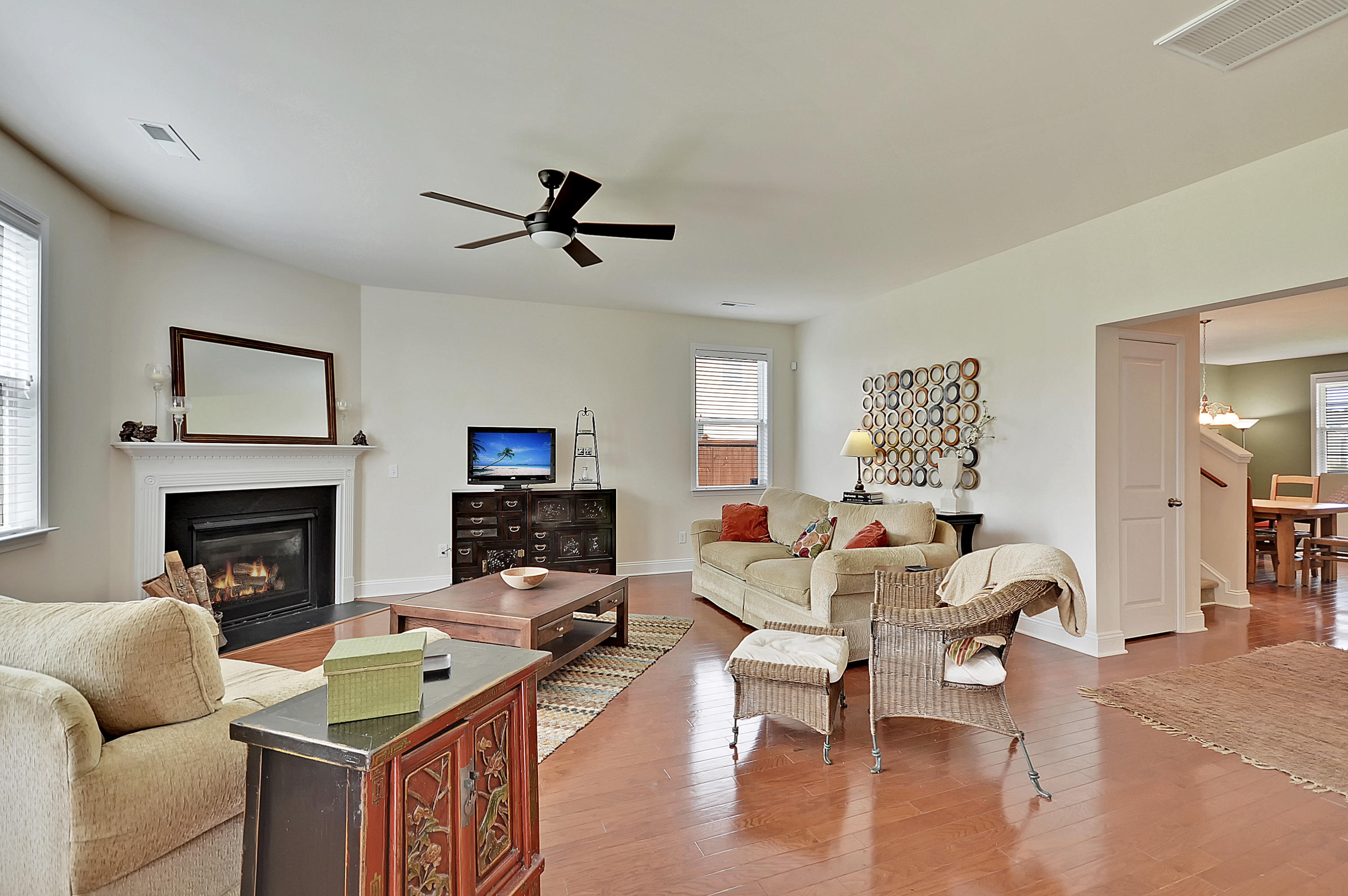 213 Decatur Drive Summerville, SC 29486 - Photo 9 of 40 DSC_0377_DSC_0383 copy