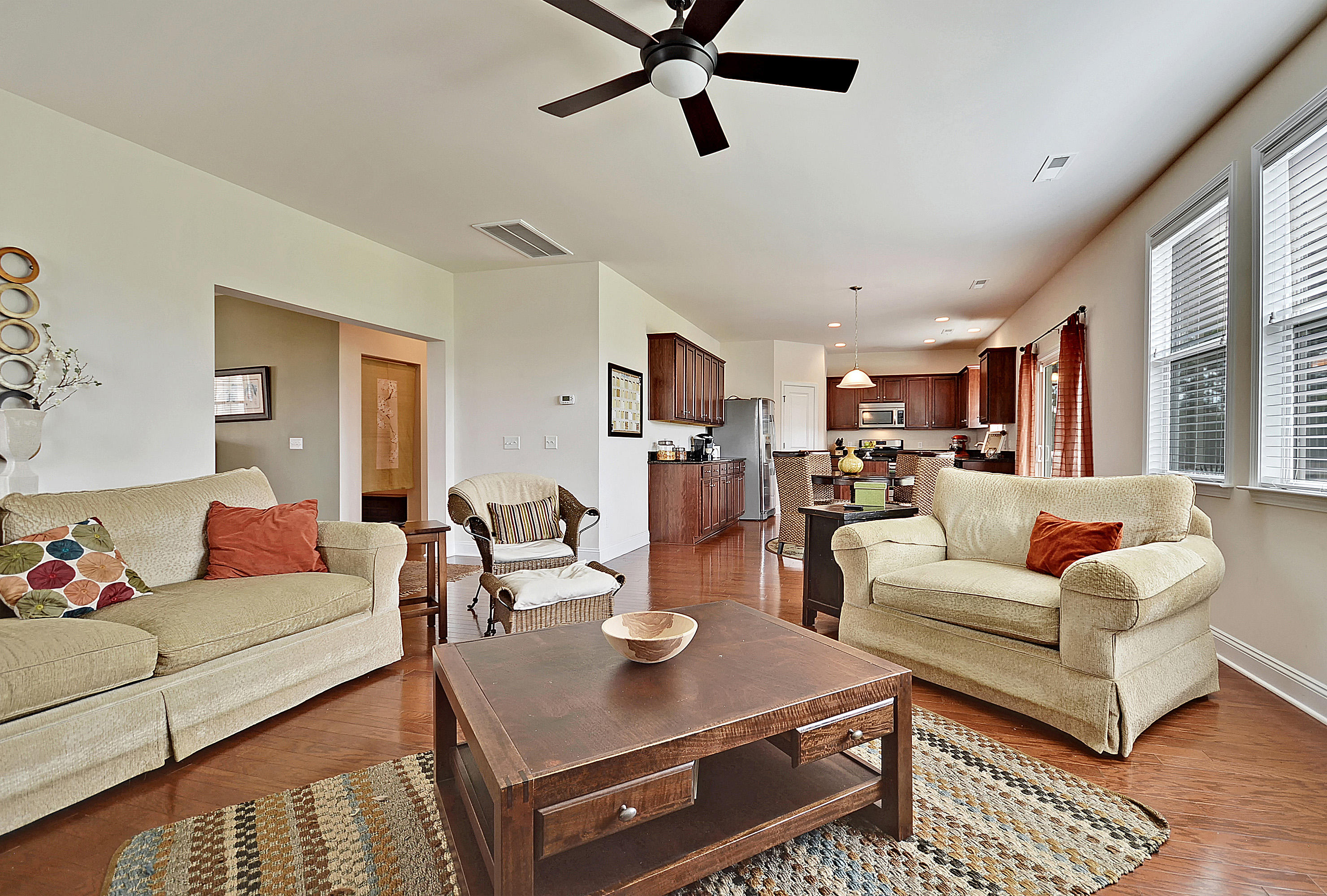 213 Decatur Drive Summerville, SC 29486 - Photo 10 of 40 DSC_0384_DSC_0390 copy