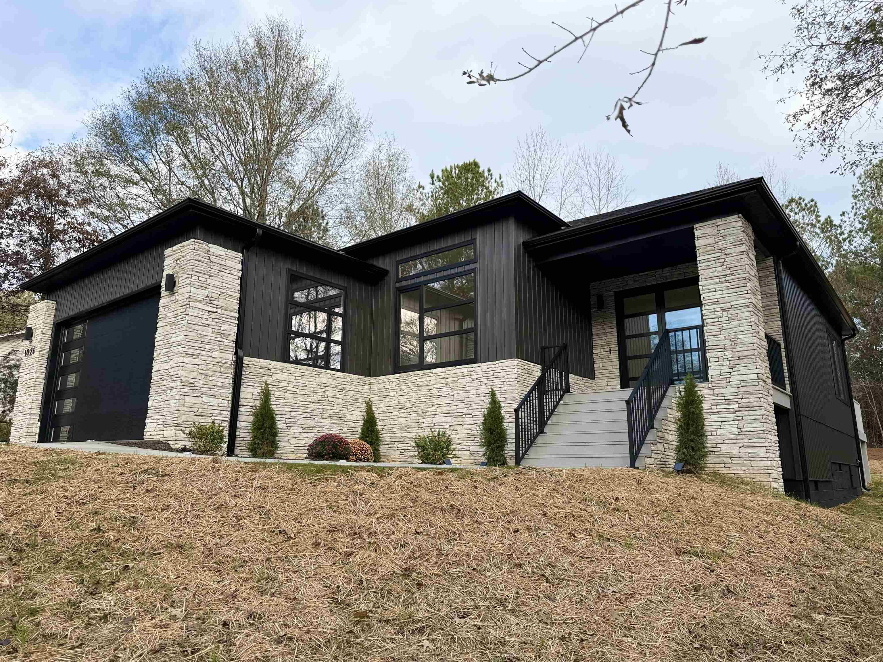 1026 Blumefield Road Anderson, SC 29625 - Photo 2 of 29 Gallery Image 2