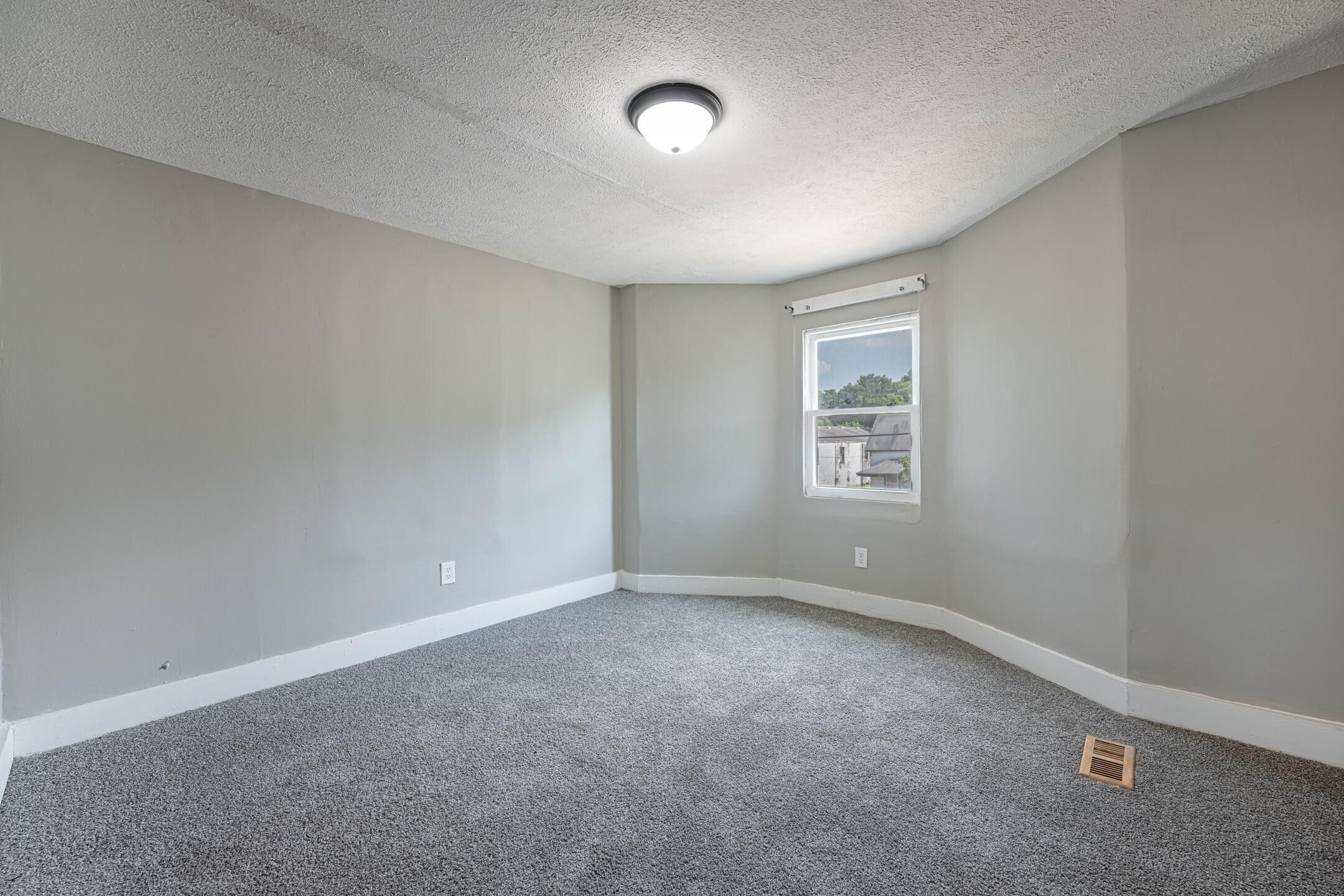 1120 Innisfallen Avenue Springfield, OH 45506 - Photo 17 of 30 1120 Innisfallen-17
