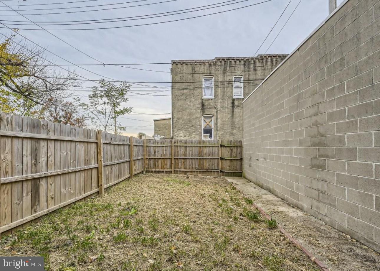 905 East Patapsco Avenue Baltimore, MD 21225 - Photo 23 of 25 a view of a pathway