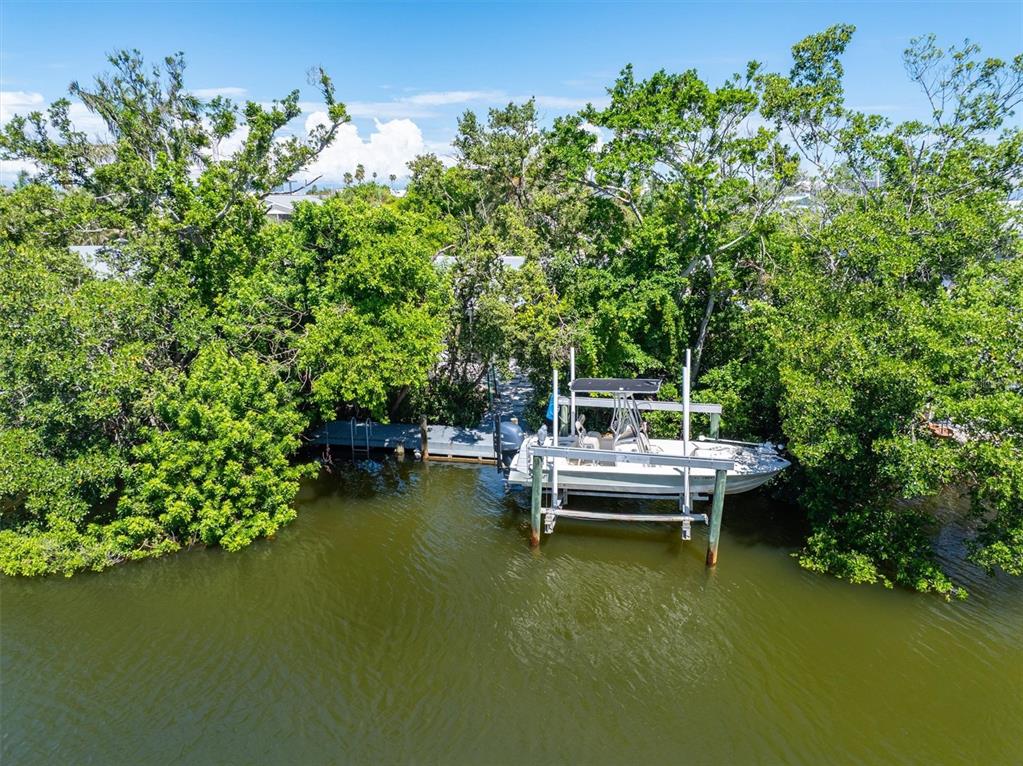 413 Poinsettia Road Anna Maria, FL 34216 - Photo 48 of 60