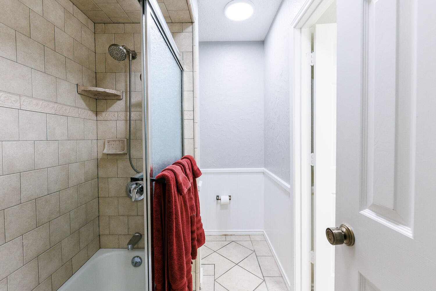 5717 72nd Street Lubbock, TX 79424 - Photo 41 of 54 a bathroom with a shower