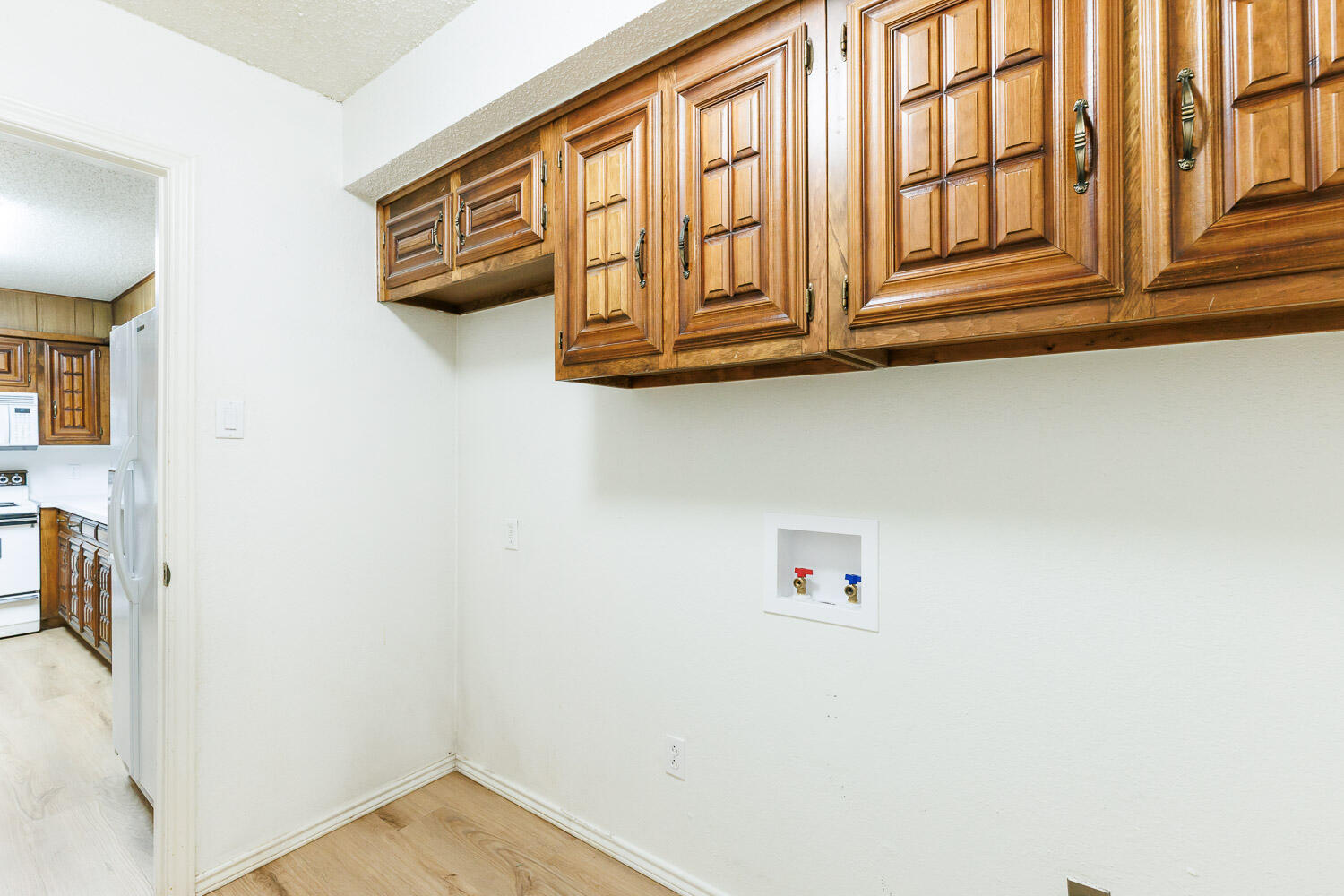 5717 72nd Street Lubbock, TX 79424 - Photo 46 of 54 Utility Room