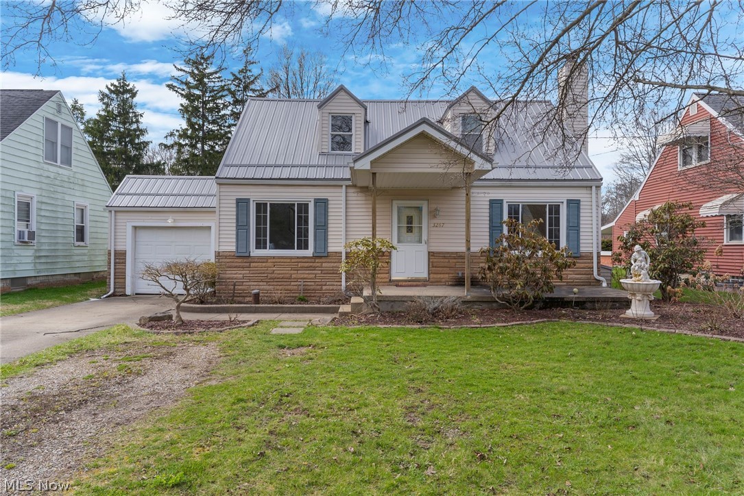 3267 Bell Wick Road Hubbard, OH 44425 - Photo 1 of 29