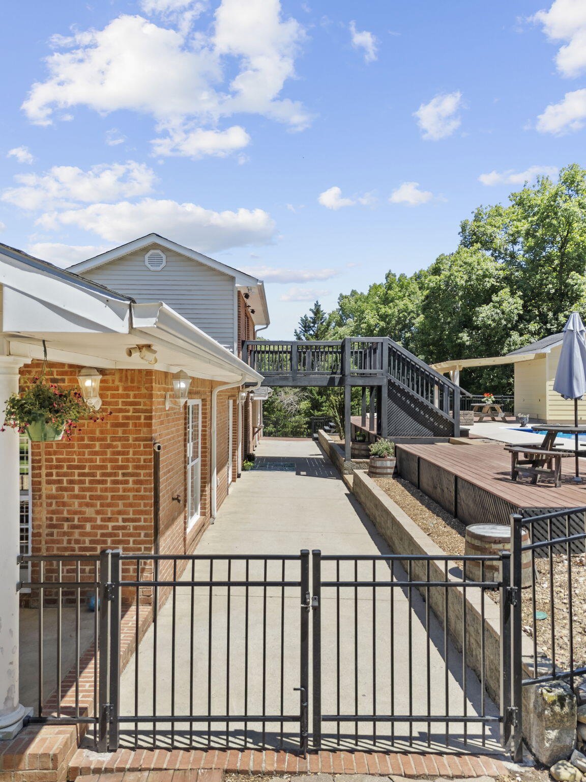 8802 Pine Ridge Road Ooltewah, TN 37363 - Photo 87 of 94 Gate to pool area.