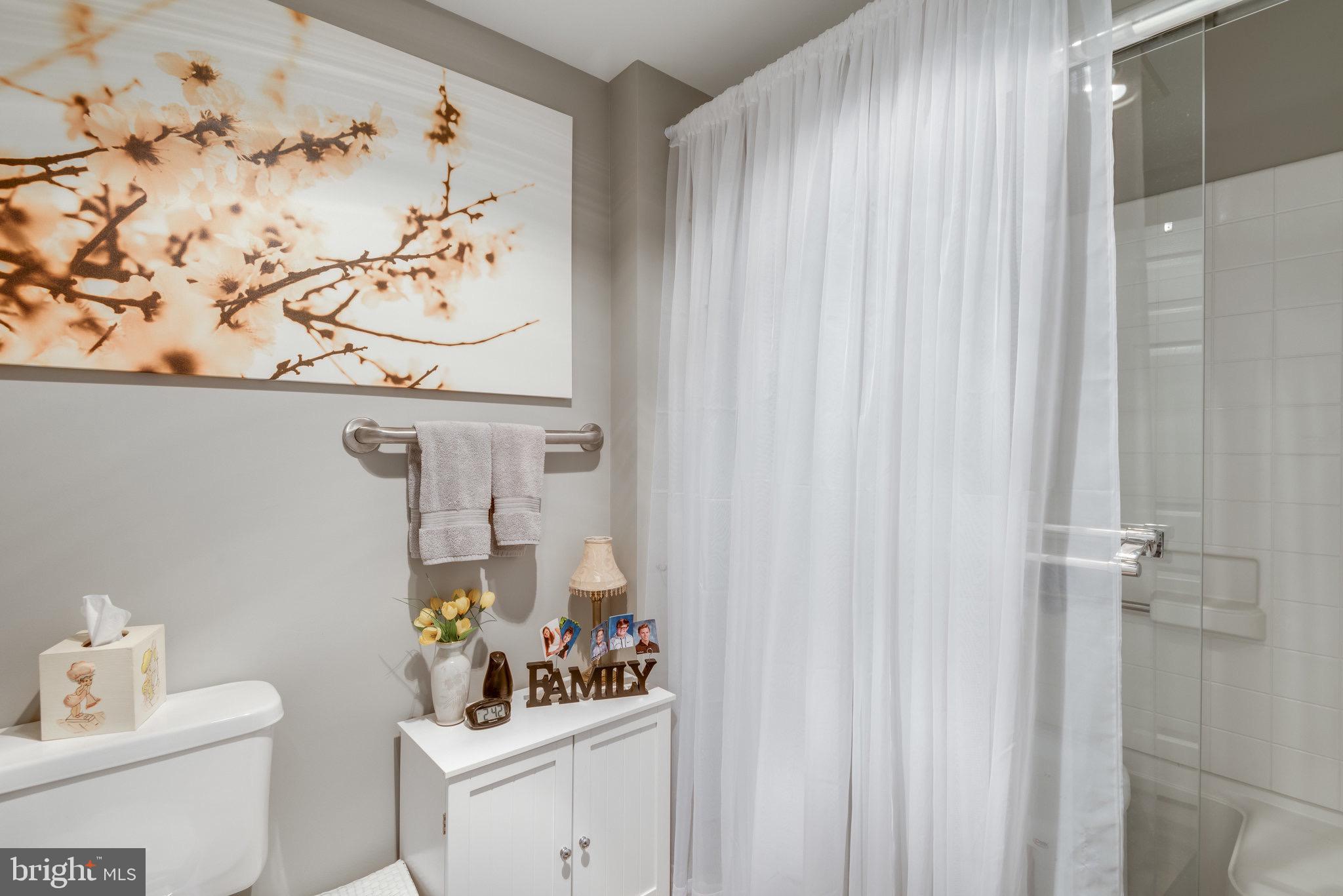 19375 Cypress Ridge Terrace, Unit 719 Leesburg, VA 20176 - Photo 25 of 48