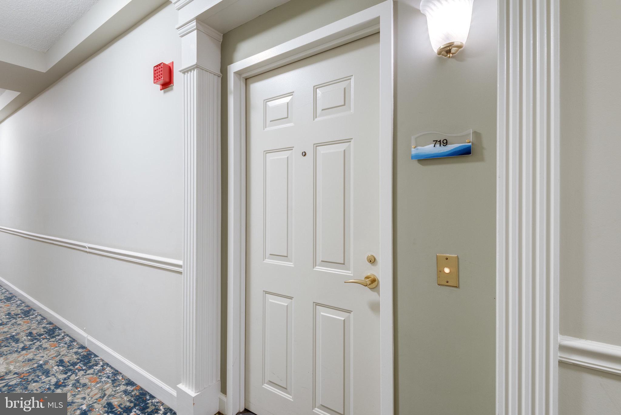 19375 Cypress Ridge Terrace, Unit 719 Leesburg, VA 20176 - Photo 26 of 48