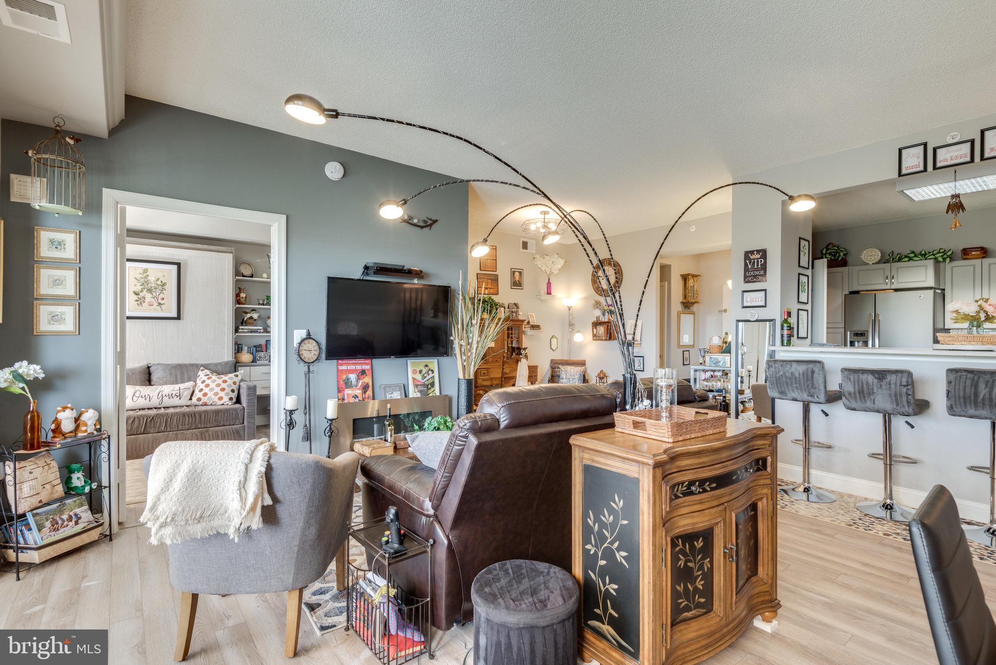 19375 Cypress Ridge Terrace, Unit 719 Leesburg, VA 20176 - Photo 10 of 48