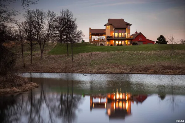 $1,495,000 | 9702 East State Highway, Ellisville, IL 61431
