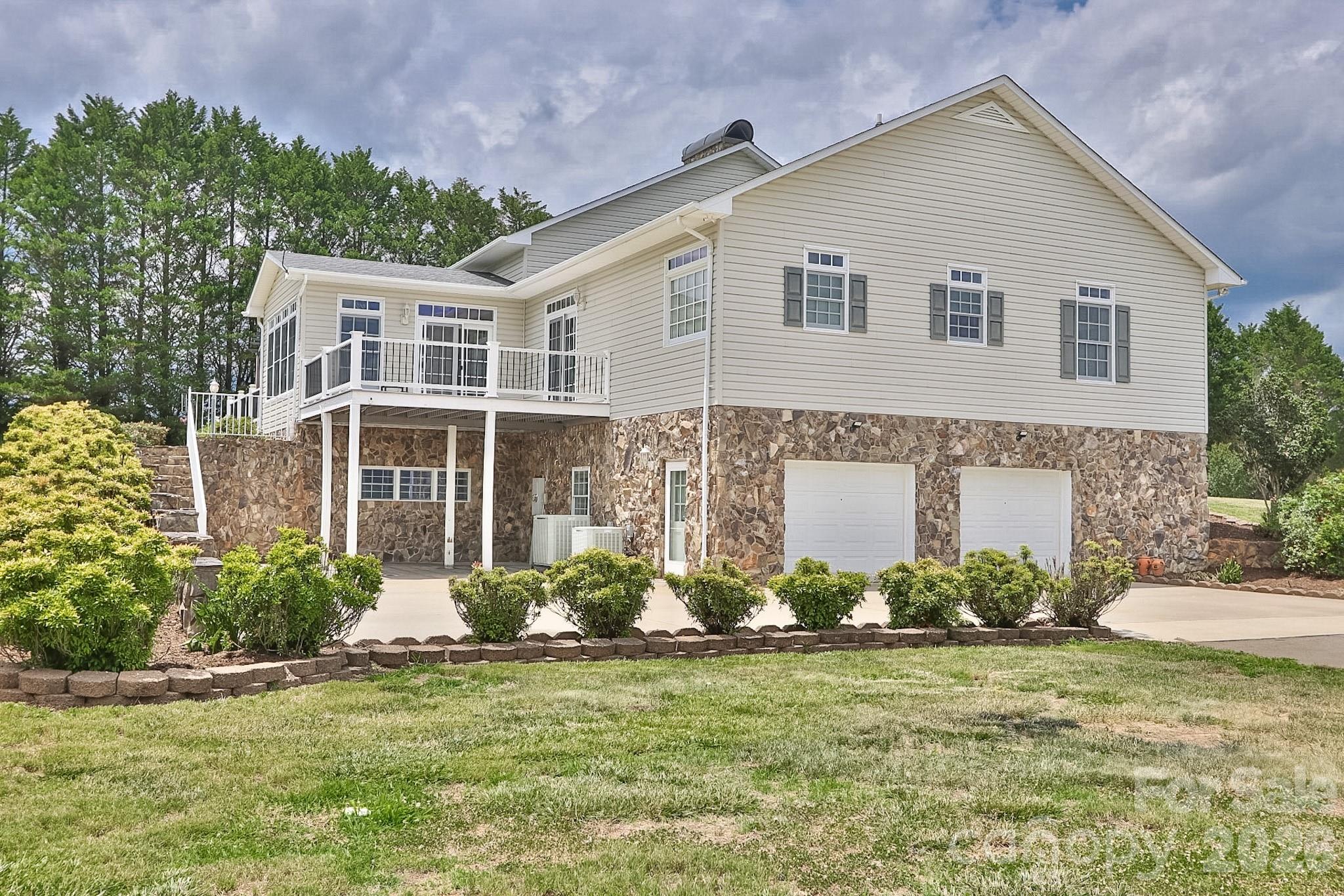 2726 Cedar Forest Road Ronda, NC 28670 - Photo 12 of 48 Gallery Image 12