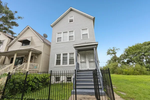 $254,000 | 5756 South Princeton Avenue, Chicago, IL 60621
