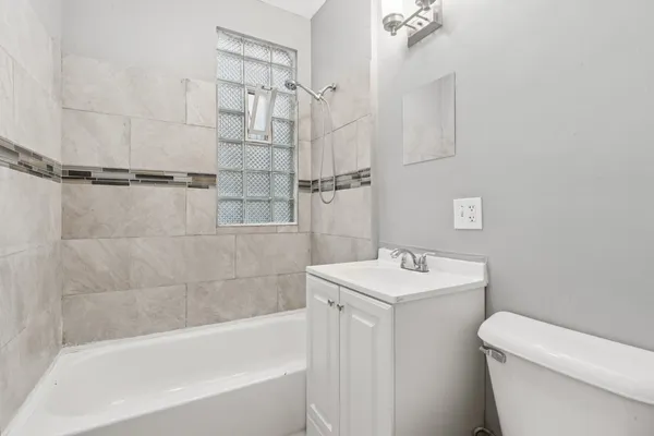 $254,000 | 5756 South Princeton Avenue, Chicago, IL 60621