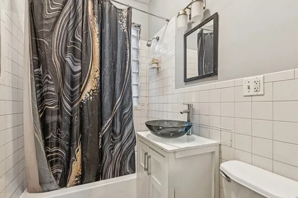$254,000 | 5756 South Princeton Avenue, Chicago, IL 60621