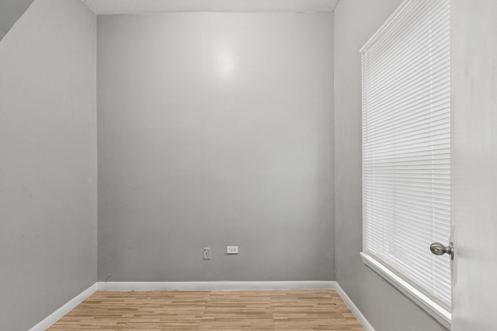 5756 South Princeton Avenue Chicago, IL 60621 - Photo 4 of 31