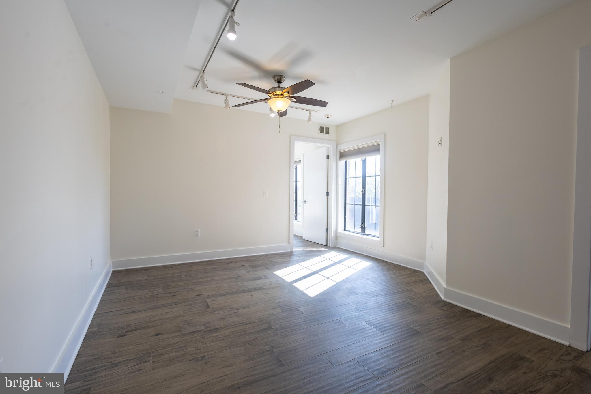 3205 Georgia Avenue Northwest, Unit 407 Washington, DC 20010 - Photo 5 of 18