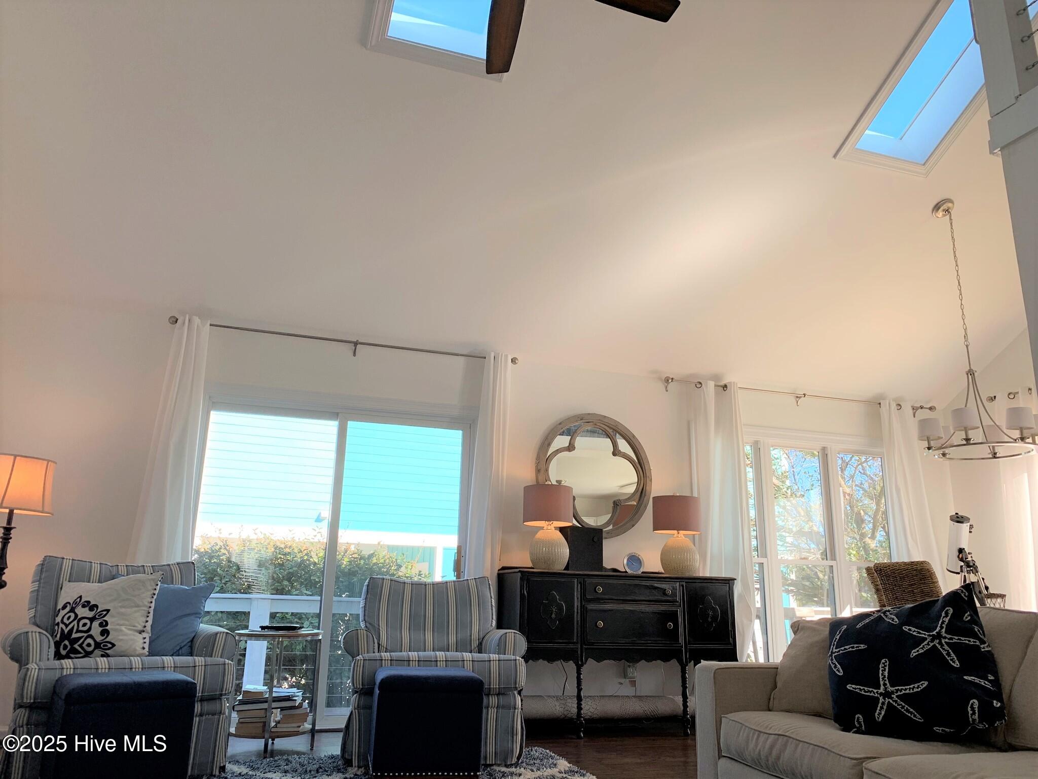 213 Sandfiddler East Emerald Isle, NC 28594 - Photo 17 of 44 lvinig-c-skylights