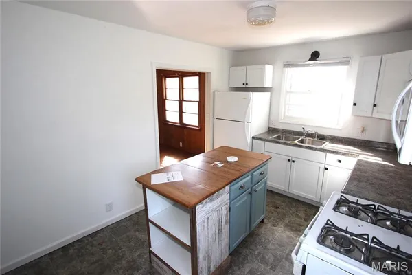 $157,900 | 527 Virginia Street, Farmington, MO 63640