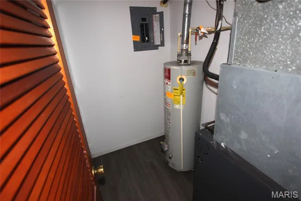 $157,900 | 527 Virginia Street, Farmington, MO 63640