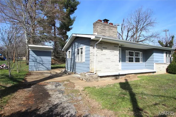 $157,900 | 527 Virginia Street, Farmington, MO 63640