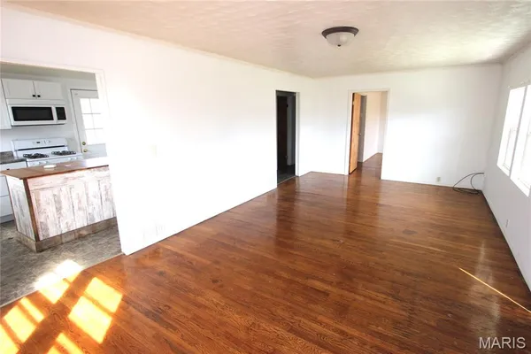 $157,900 | 527 Virginia Street, Farmington, MO 63640