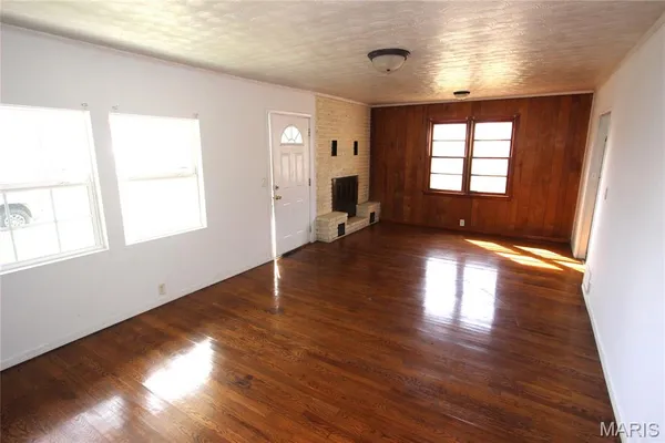 $157,900 | 527 Virginia Street, Farmington, MO 63640