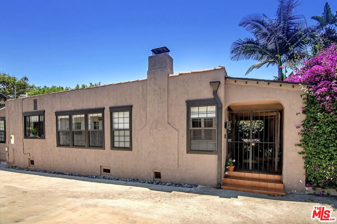 1518 North Stanley Avenue Los Angeles, CA 90046 - Photo 28 of 28