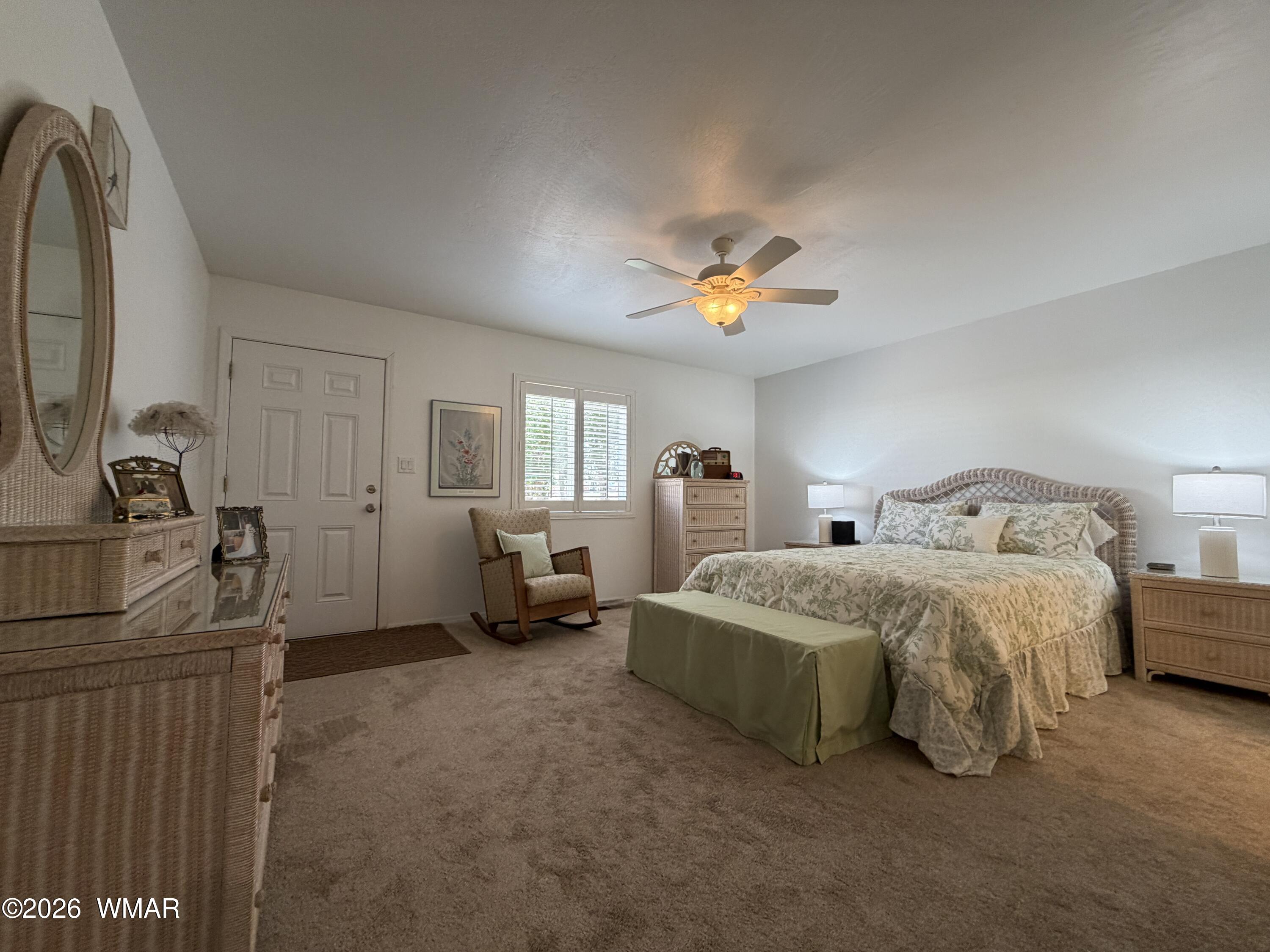 232 South Hopi Street Springerville, AZ 85938 - Photo 28 of 37 Master Bedroom