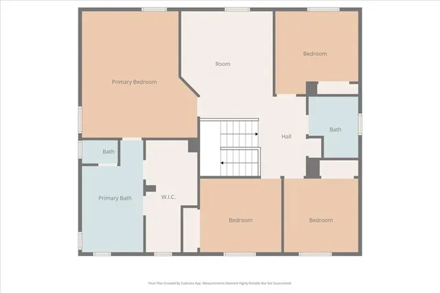 a black and white photo of a living room