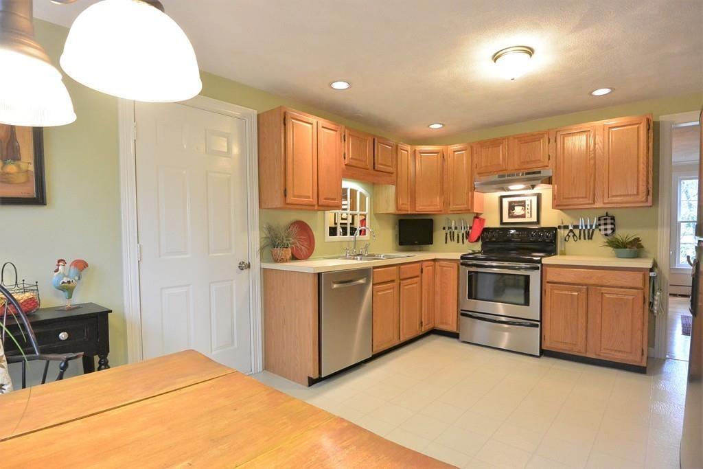 4 Bear Path Clinton, MA 01510 - Photo 10 of 23
