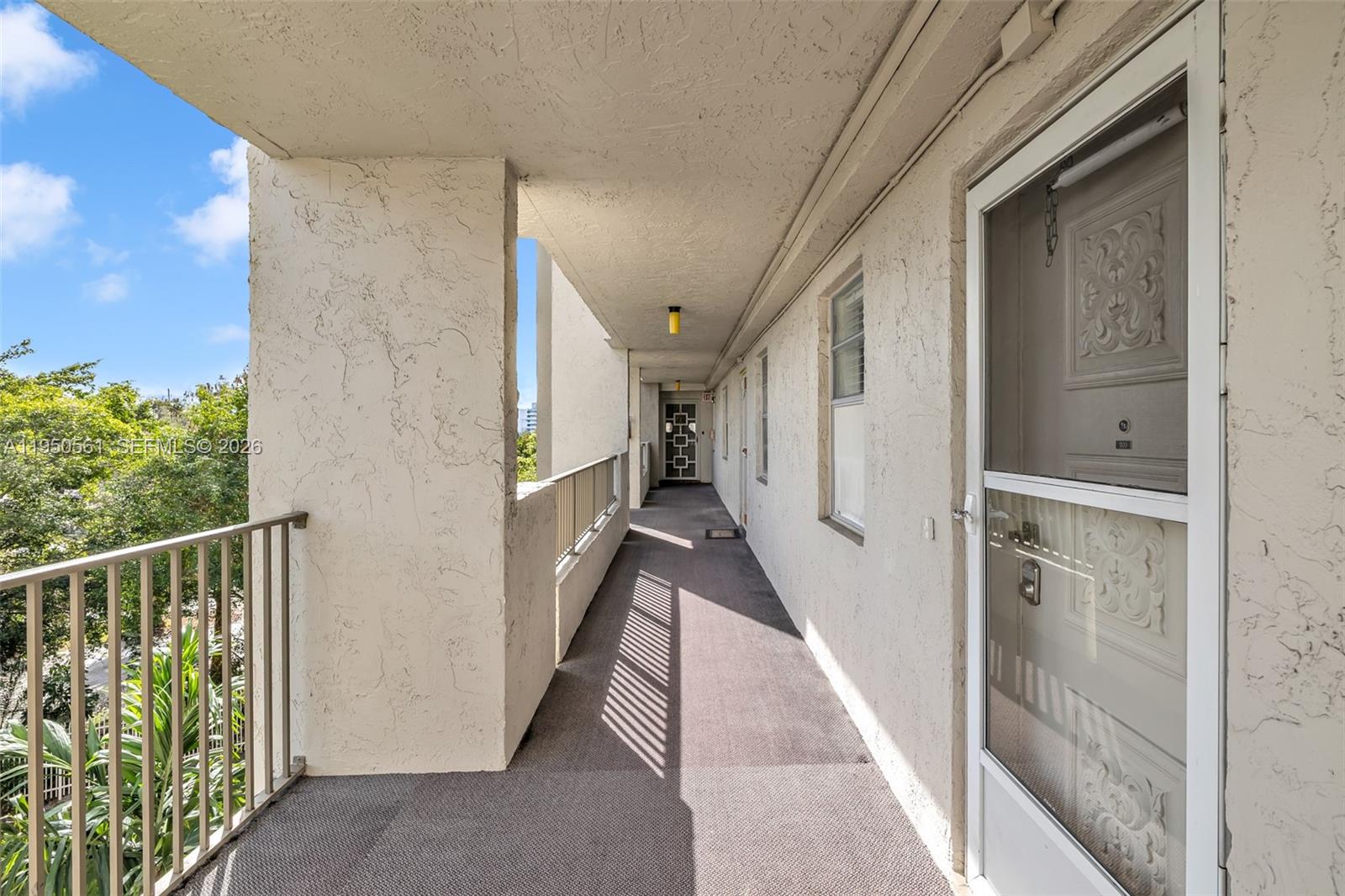 3910 Inverrary Boulevard, Unit 503B Lauderhill, FL 33319 - Photo 29 of 37